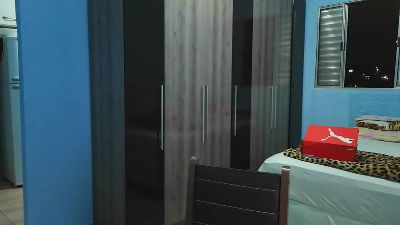 Ronnishotx live cam on Cam4