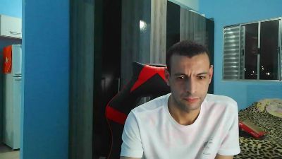 Ronnishotx live cam on Cam4