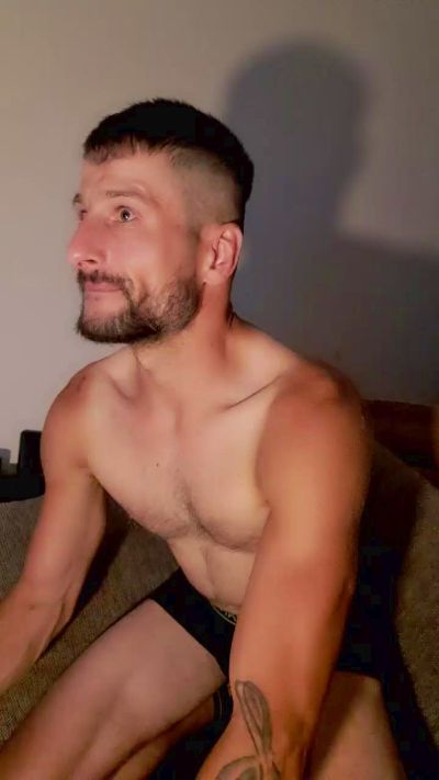 RonnyRonnsen36 live cam on Cam4