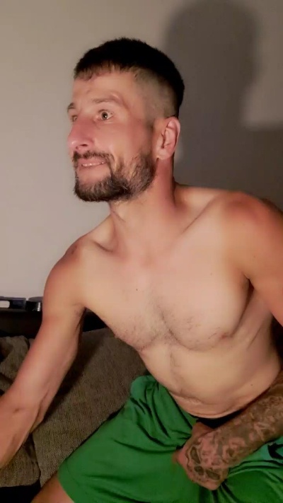 RonnyRonnsen36 live cam on Cam4