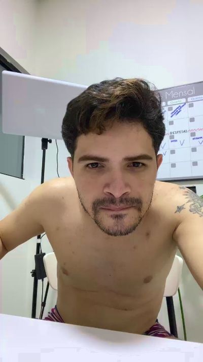 RonyFerraz live cam on Cam4