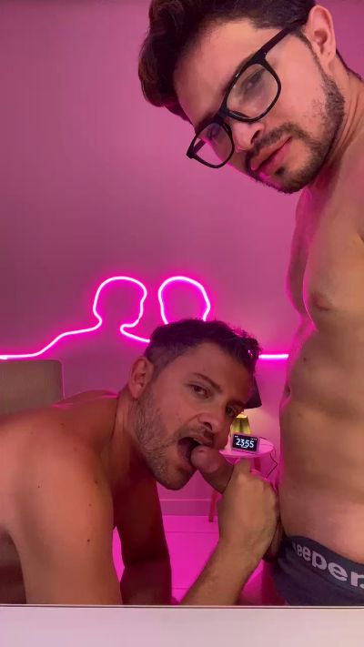 RonyFerraz live cam on Cam4