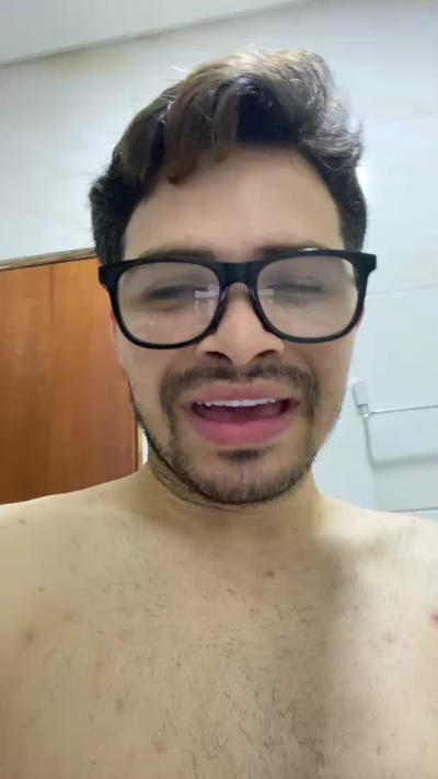 RonyFerraz live cam on Cam4