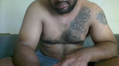 RoockieLatino live cam on Cam4
