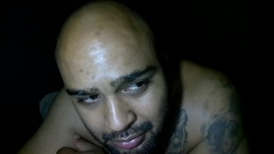 RoockieLatino live cam on Cam4