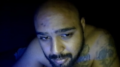 RoockieLatino live cam on Cam4
