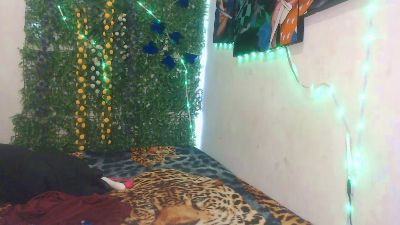 Roouslover live cam on Cam4