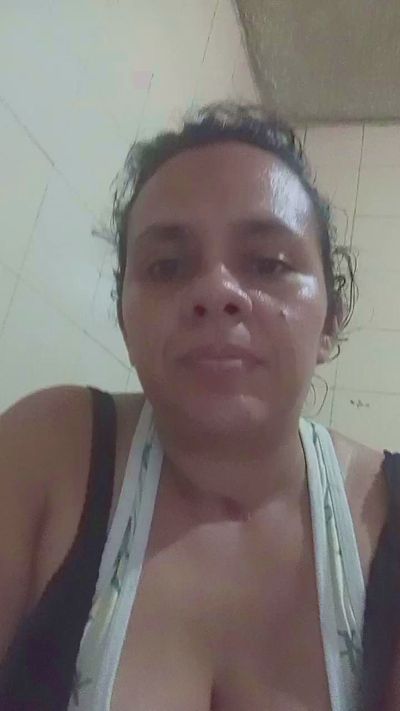 Rosa296 live cam on Cam4