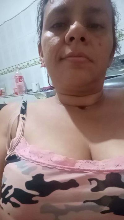 Rosa296 live cam on Cam4