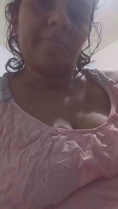 Rosa296 live cam on Cam4