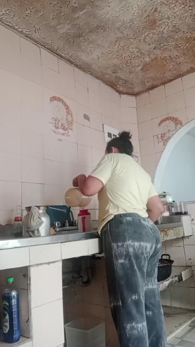 Rosa296 live cam on Cam4