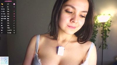 RosaCreager live cam on Cam4