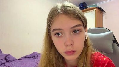 RosalbaPyette live cam on Cam4