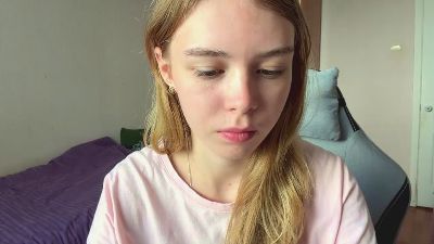 RosalbaPyette live cam on Cam4