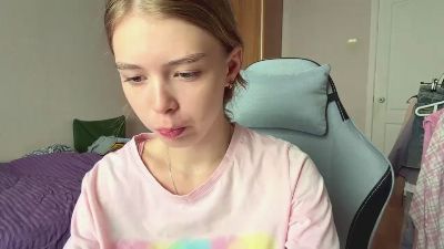 RosalbaPyette live cam on Cam4
