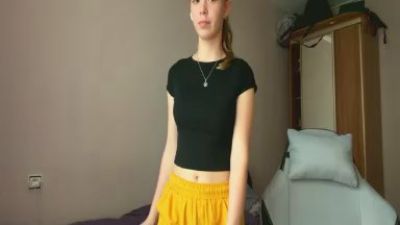 RosalbaPyette live cam on Cam4