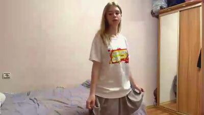 RosalbaPyette live cam on Cam4