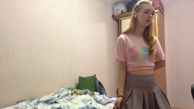 RosalbaPyette live cam on Cam4