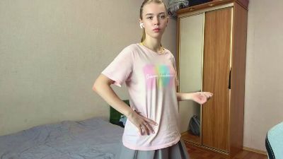 RosalbaPyette live cam on Cam4