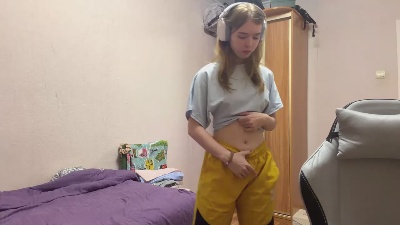 RosalbaPyette live cam on Cam4