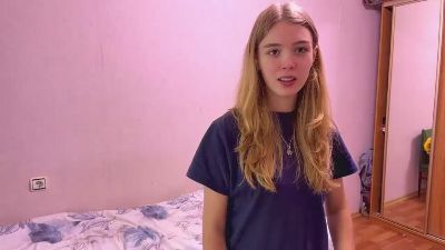 RosalbaPyette live cam on Cam4