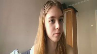 RosalbaPyette live cam on Cam4