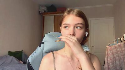 RosalbaPyette live cam on Cam4