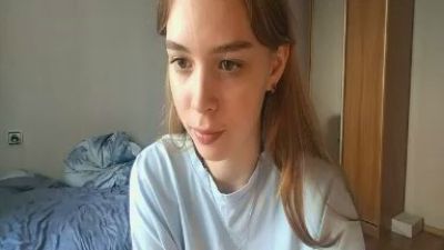 RosalbaPyette live cam on Cam4