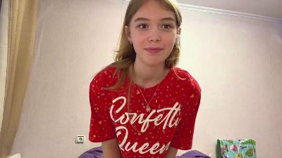 RosalbaPyette live cam on Cam4