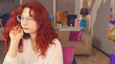 RosaliaGieser live cam on Cam4