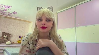 RosaliaKoop live cam on Cam4