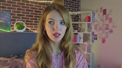 RosalindRinker live cam on Cam4