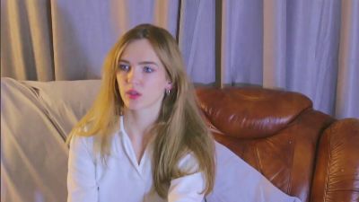 RosalindRinker live cam on Cam4