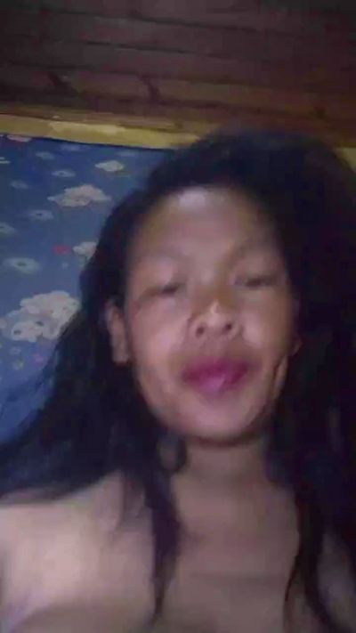 Rosaline27 live cam on Cam4