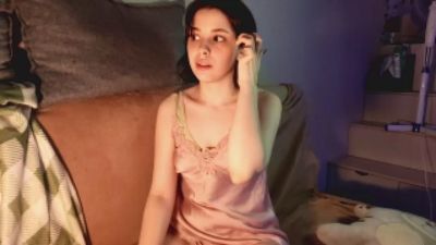Rosaline__ live cam on Cam4