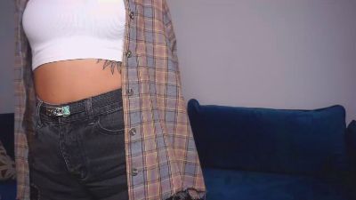 RosalynCasimir live cam on Cam4