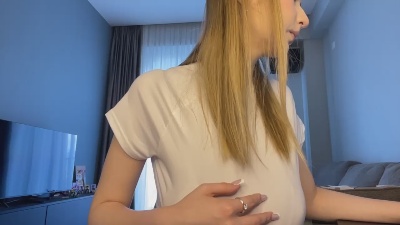 RosamondBrasch live cam on Cam4