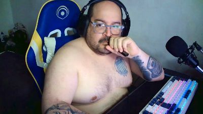 Rosarioso32 live cam on Cam4