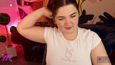 RoseMonroee live cam on Cam4