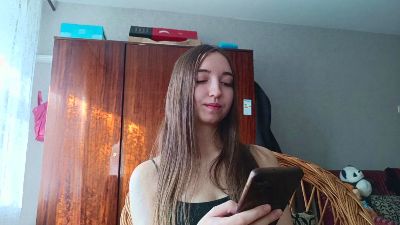 RoseVilaro live cam on Cam4