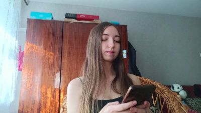 RoseVilaro live cam on Cam4
