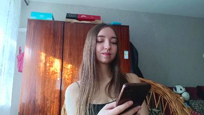 RoseVilaro live cam on Cam4