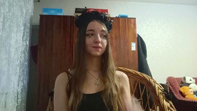 RoseVilaro live cam on Cam4