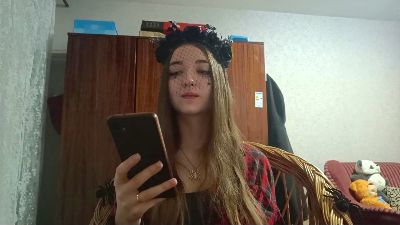 RoseVilaro live cam on Cam4