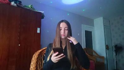 RoseVilaro live cam on Cam4