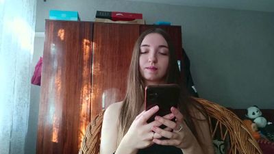 RoseVilaro live cam on Cam4