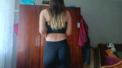 RoseVilaro live cam on Cam4