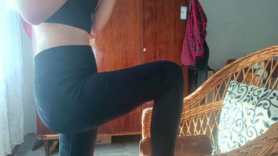 RoseVilaro live cam on Cam4
