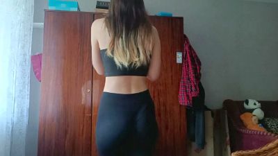 RoseVilaro live cam on Cam4