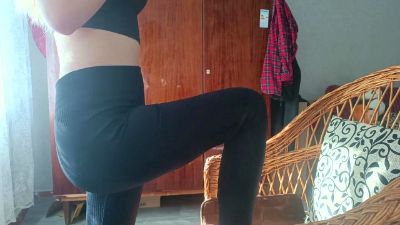 RoseVilaro live cam on Cam4